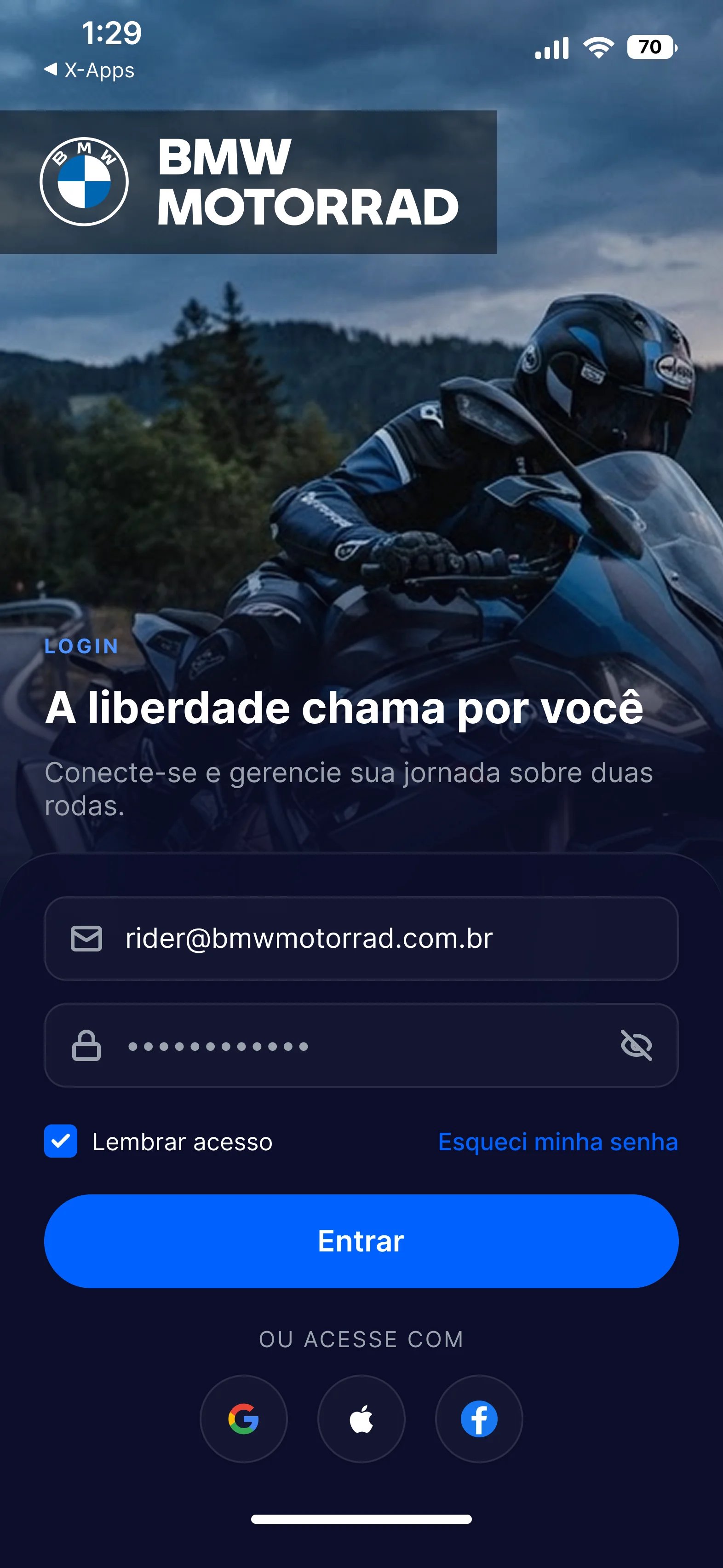 Login: a liberdade chama por você, com e-mail, senha e acesso por Google, Apple e Facebook